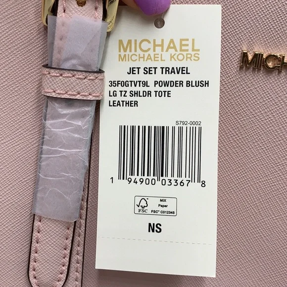 MICHAEL KORS
Jet Set Travel Large Top Zip Shoulder Tote Saffiano Leather

NWT - Picture 9 of 16